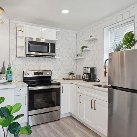 Luxurious 2Bd, Fireplace, Family Friendly, Central Apartamento Filadélfia Exterior foto